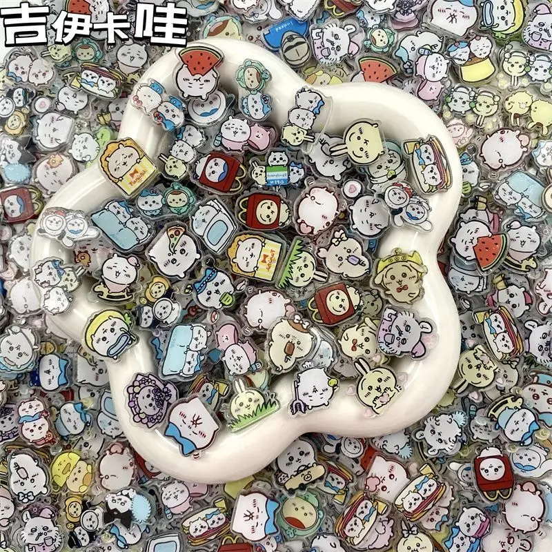 Picture Frame - ミニサイズの2cmのちっちゃなアクリル製パーツ。様々なデザインがあり、揺れるフォトフレームのDIYに最適。厚みがあり、傷がつきにくい素材を使用。手作りのギフトに。