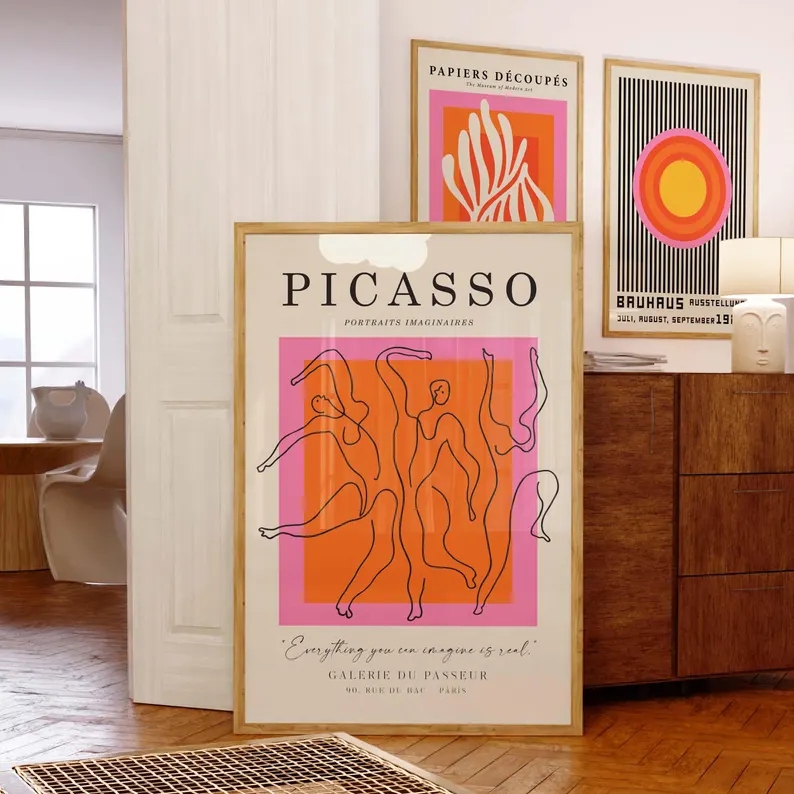 3 個モダンオレンジバウハウスとピカソの壁アートプリントキャ - Interior Design Living Room のレビューと価格