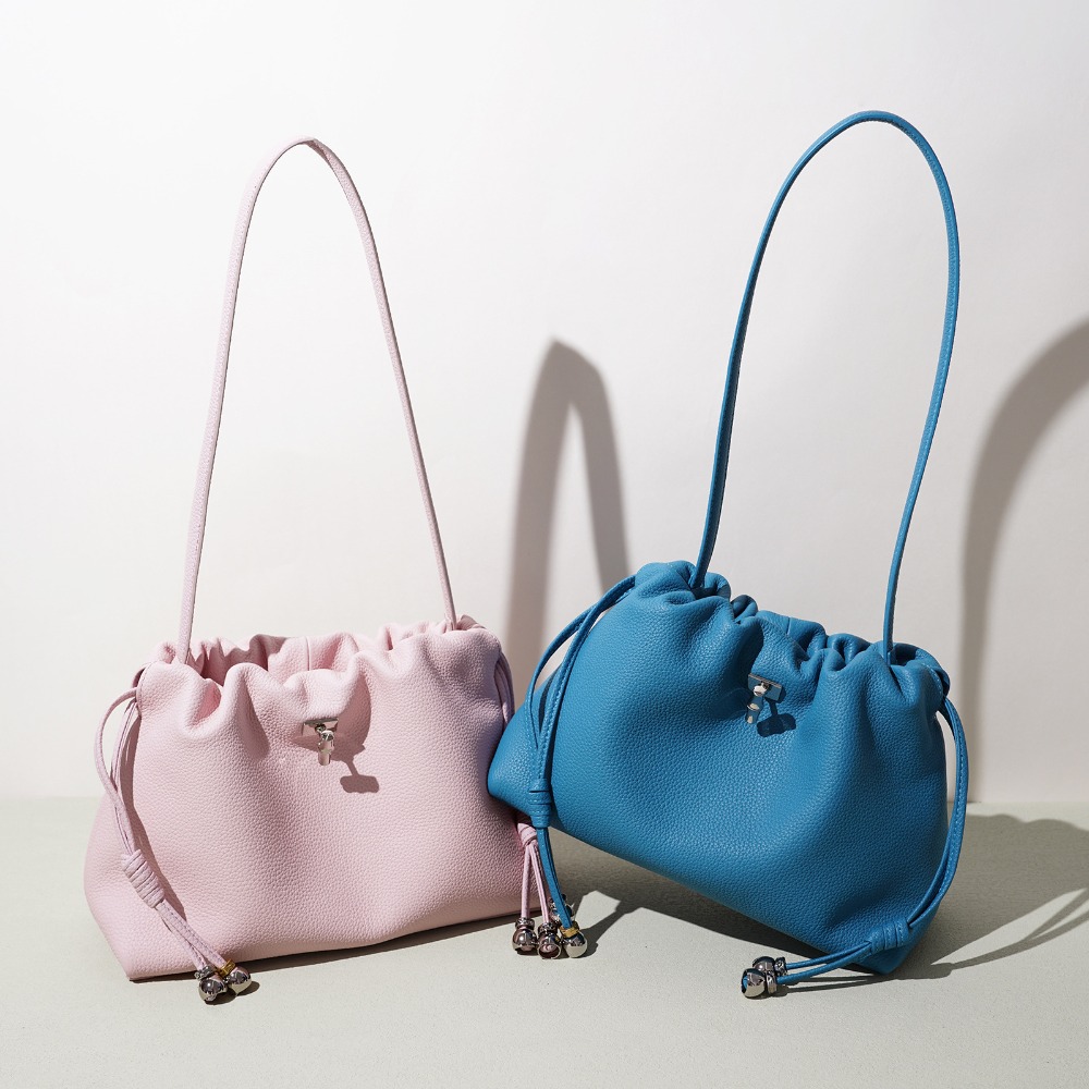 2026年新作ハイエンドクラウドバッグレザー通勤カジュアルシ - Interior Design High End のレビューと価格